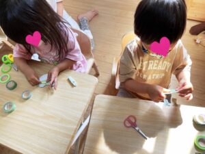 マステアートを作る子ども達